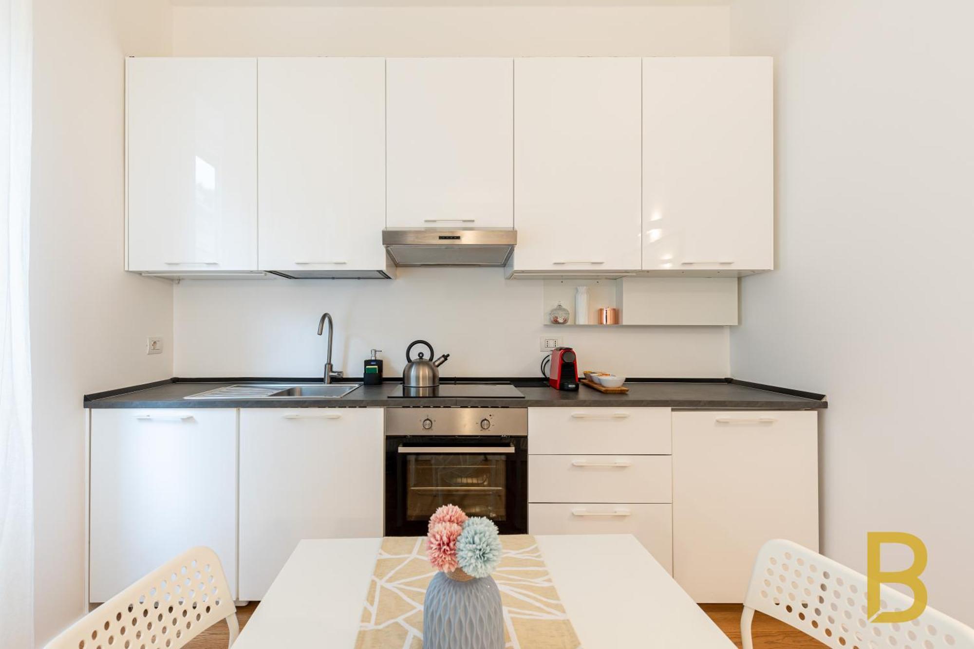Appartamento Beplace In De Amicis Milano