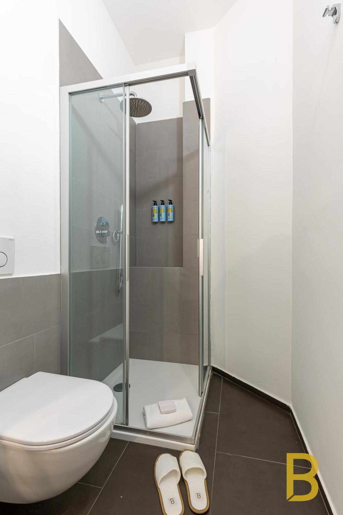 Beplace In De Amicis Appartamento Milano